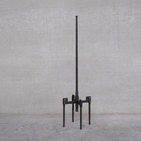 Image 1 of Ensemble de 4 lampadaires en fer de style brutaliste, France 1950