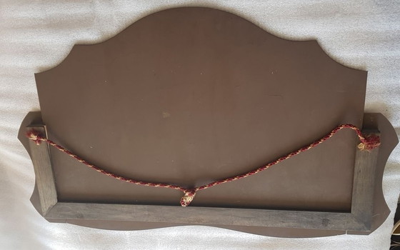 Image 1 of Miroir Art Déco avec décoration florale dans une boîte en verre rose