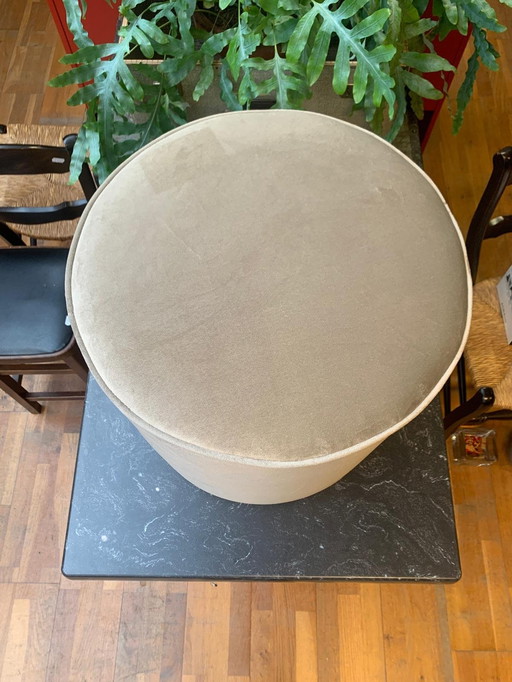 Nouveau Woood Pouf Sara Velvet Khaki 46 X 46