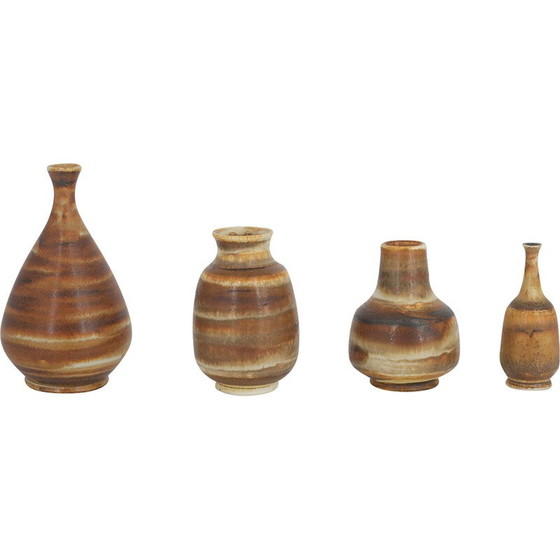 Image 1 of Ensemble de 4 vases vintage en grès miel par Gunnar Borg pour Höganäs Ceramics, Suède 1960