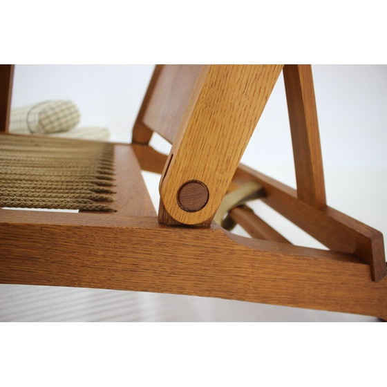 Image 1 of Chaise longue vintage en chêne de Hans J. Wegner, Danemark 1968