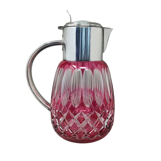 Image 1 of 1960S Gorgeous Bohemian Red Cut Crystal Glass Pitcher (Pichet en cristal taillé de Bohème). Fabriqué en Italie