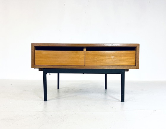 Image 1 of Table basse vintage avec tiroirs