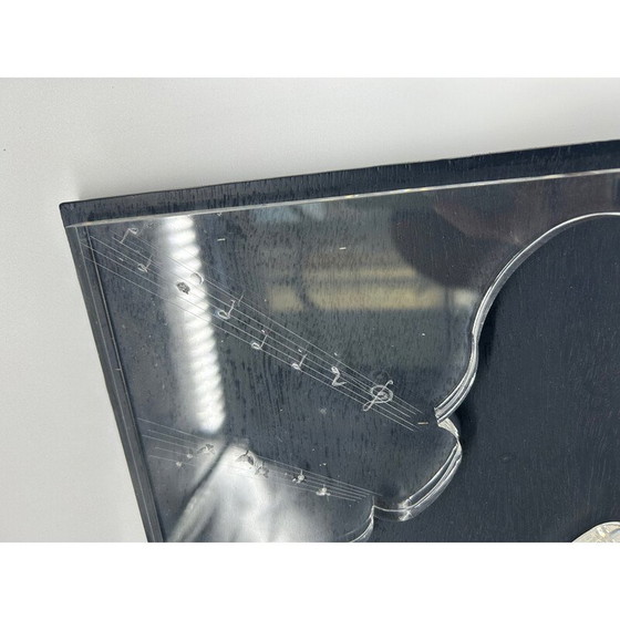 Image 1 of Tableau vintage en plexiglas avec un violon sculpté
