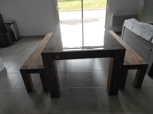 Table En Bois + 2 Bancs