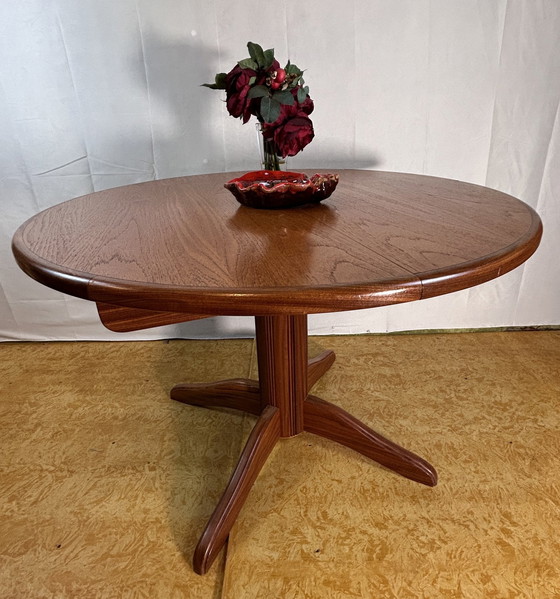 Image 1 of Mid Century Retro Vintage Teck Round Extending Dining Table By Gplan 1970
