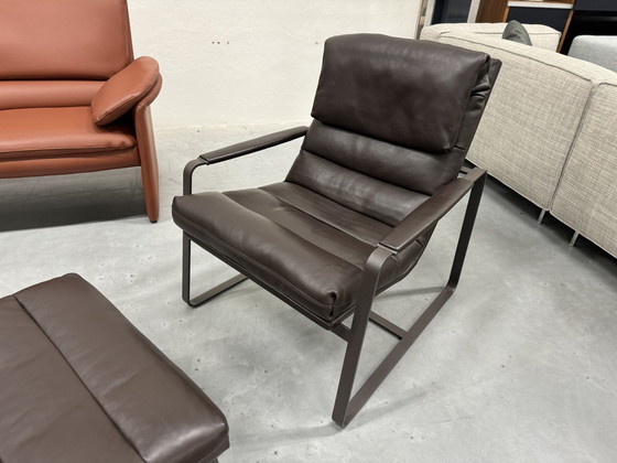 Image 1 of Leolux Indra Armchair With Footstool Brown Arkadia Leather (Fauteuil et pouf Leolux Indra)