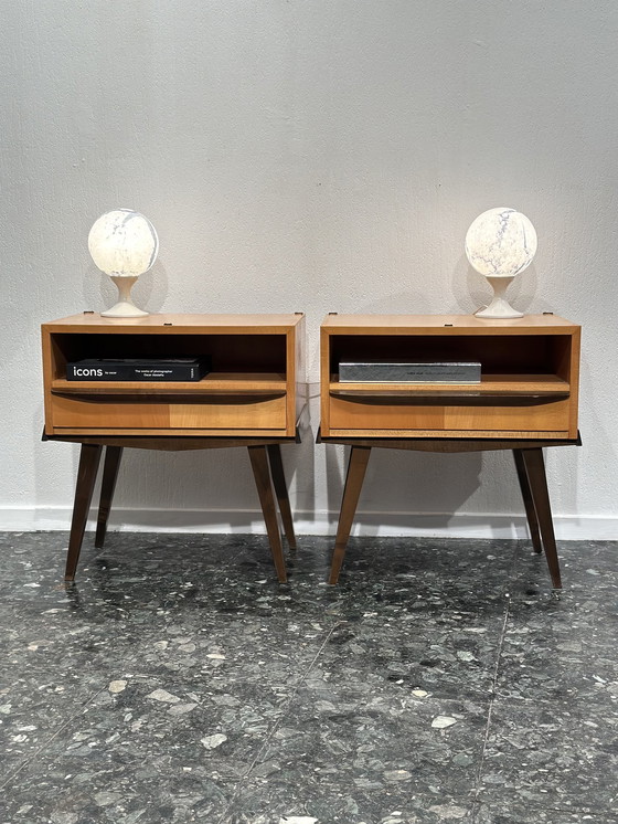 Image 1 of Tables de chevet vintage