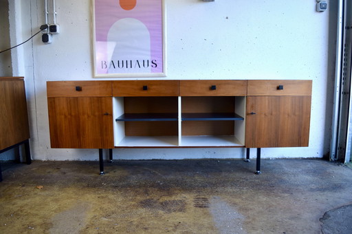 Buffet vintage 1960