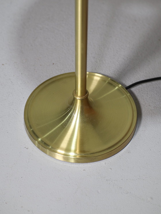 Image 1 of Le Klint 328 Lampe de table danoise Vintage en laiton Plissé Abat-jour