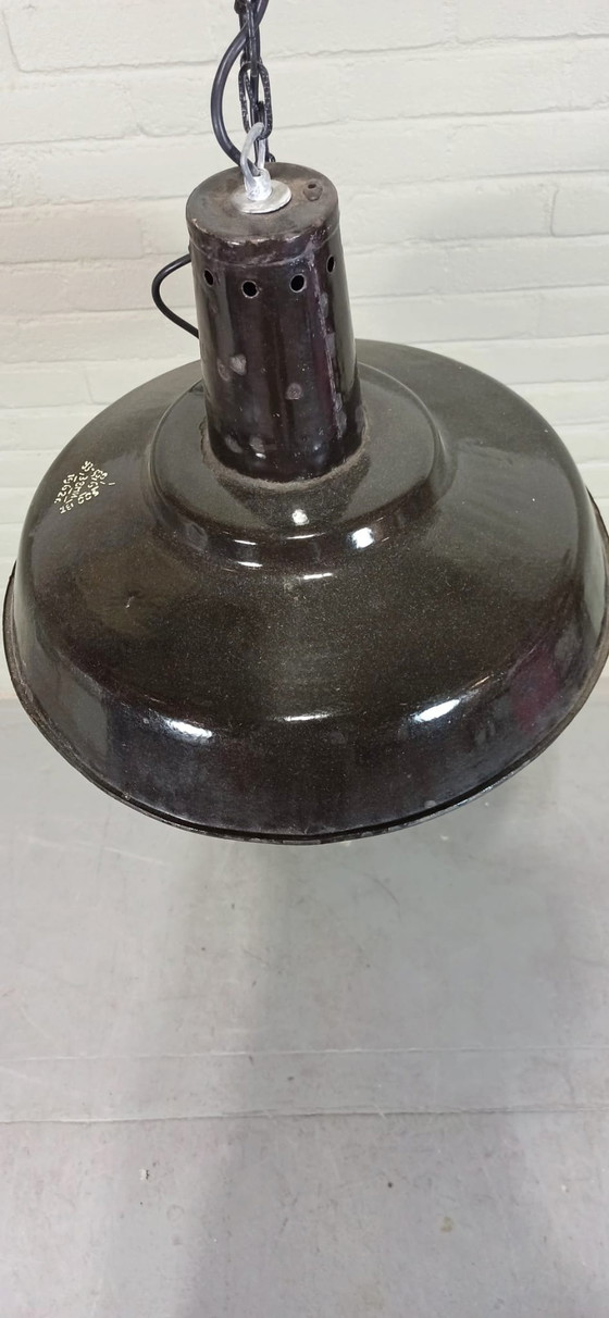 Image 1 of Lampe pendante en émail vintage industriel / d'usine