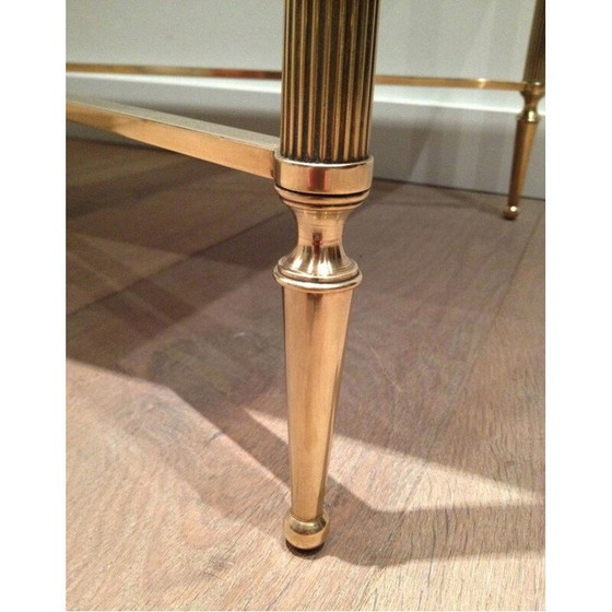 Image 1 of Table basse vintage de style néoclassique en laiton et verre, 1940