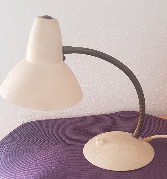 Image 1 of Lampe à poser en métal Mid Century