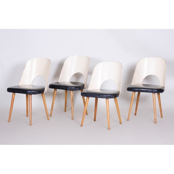 Image 1 of Ensemble de 4 chaises de salle à manger vintage noir et blanc par Oswald Haerdtl, années 1950