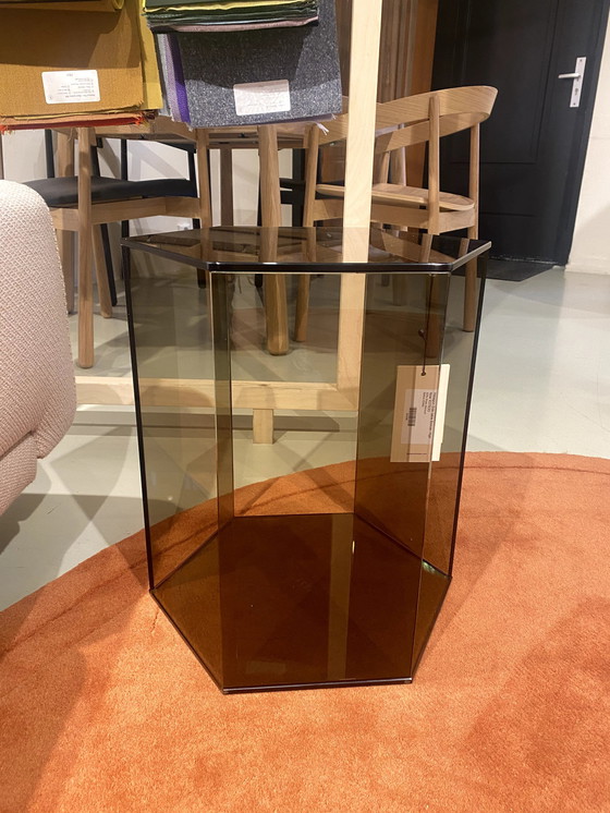 Image 1 of Fest - Table hexagonale, haute