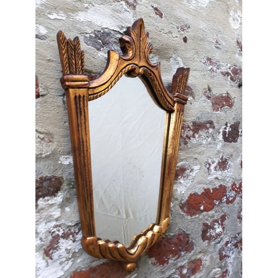 Image 1 of Miroir vintage en bois sculpté et doré, 1950