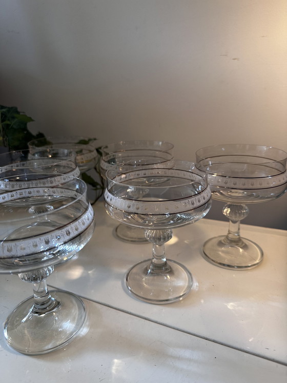 Image 1 of Verres à champagne coupés en cristal