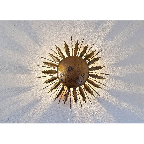 Image 1 of Plafonnier vintage en métal martelé en forme de soleil, Espagne 1940