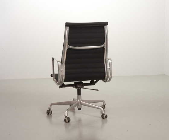 Image 1 of Chaise de bureau réglable Eames Highback Black Hopsak Swivel Desk Chair Ea119 For Vitra, 1990S
