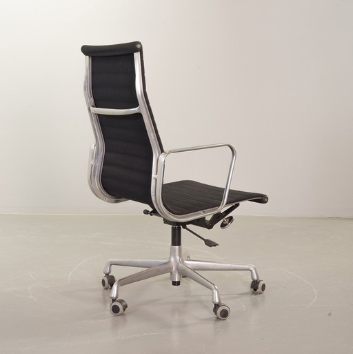 Chaise de bureau réglable Eames Highback Black Hopsak Swivel Desk Chair Ea119 For Vitra, 1990S