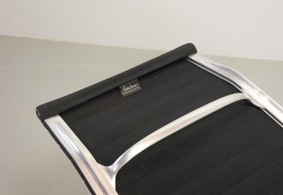 Image 1 of Chaise de bureau réglable Eames Highback Black Hopsak Swivel Desk Chair Ea119 For Vitra, 1990S