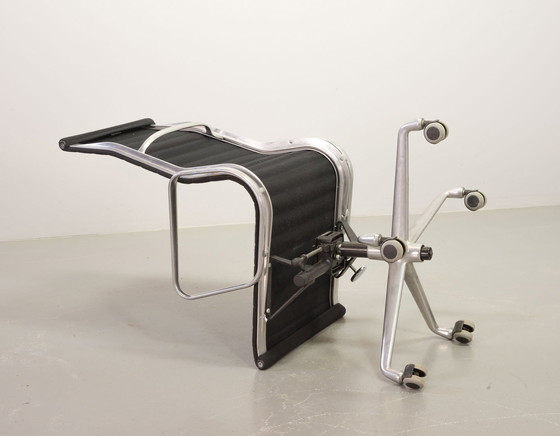 Image 1 of Chaise de bureau réglable Eames Highback Black Hopsak Swivel Desk Chair Ea119 For Vitra, 1990S