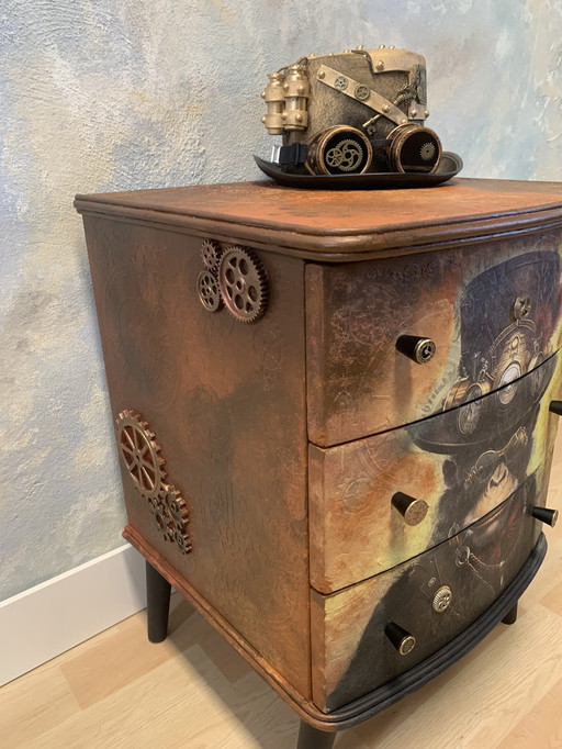 Armoire Steampunk avec 3 tiroirs