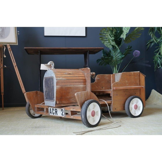 Image 1 of Voiture-jouet vintage en bois