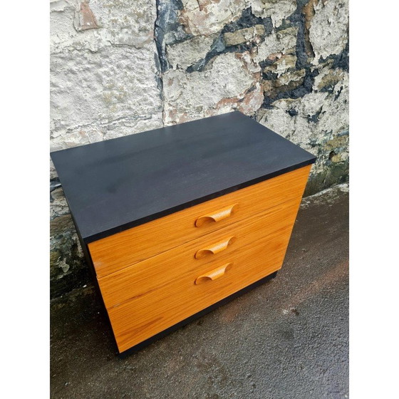 Image 1 of Commode vintage en chêne à 3 tiroirs pour Austinsuite Furniture