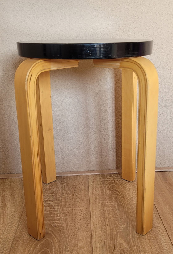 Image 1 of Tabouret design scandinave en bois de bouleau