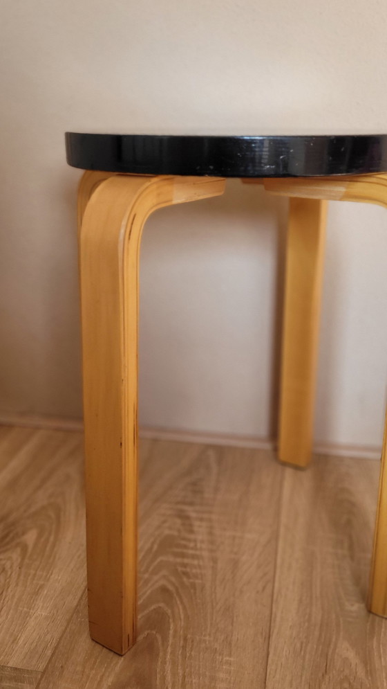 Image 1 of Tabouret design scandinave en bois de bouleau