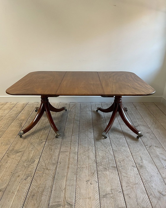 Image 1 of Table à manger antique