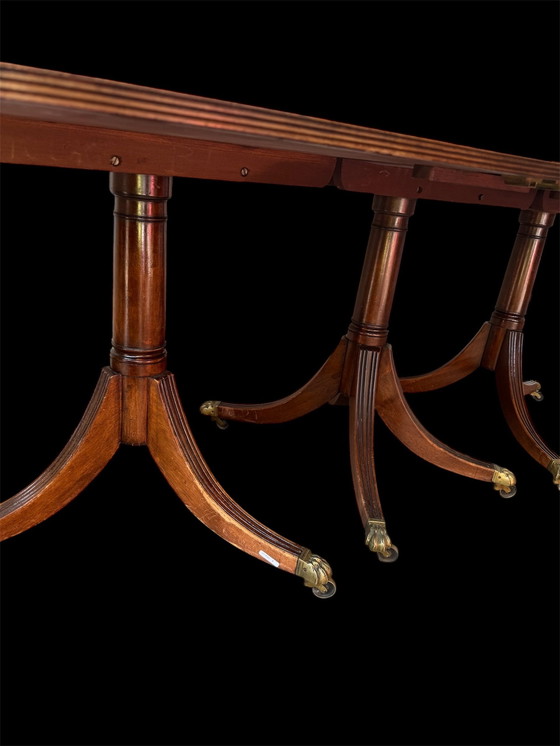 Image 1 of Table à manger antique