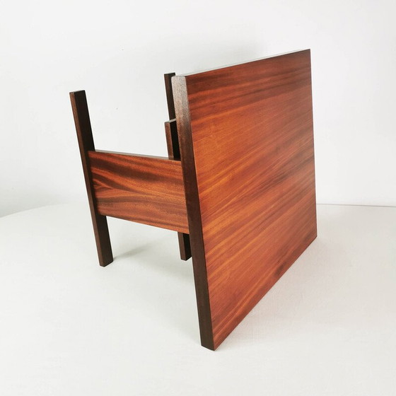 Image 1 of Table basse vintage en placage de noyer, Tchécoslovaquie 1970