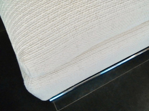 Moroso Shanghai Tip Ottoman blanc cassé Par Patricia Urquiola