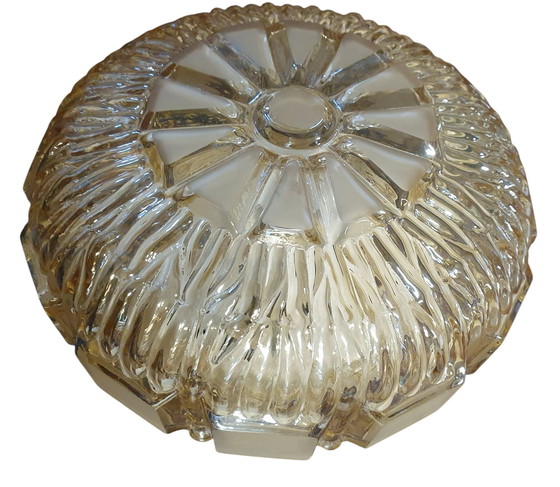 Image 1 of 13729 Plafonnier en verre de style Hollywood Regency