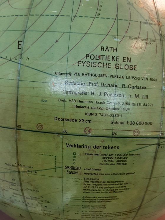 Image 1 of Globe de Rath