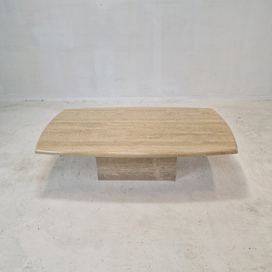 Image 1 of Table basse vintage italienne en travertin, 1980