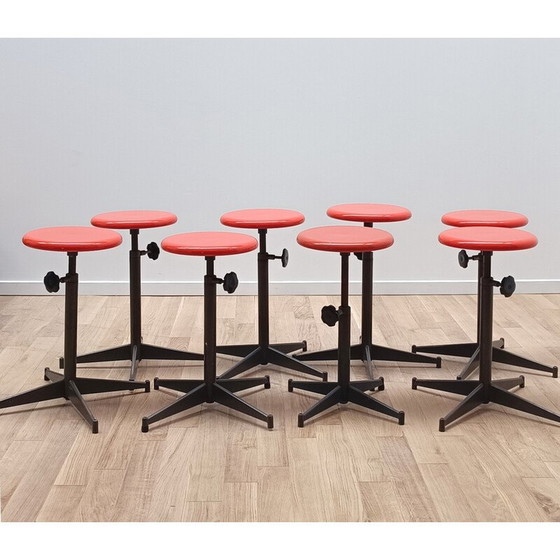 Image 1 of Tabouret de laboratoire vintage en métal et plastique teinté noir