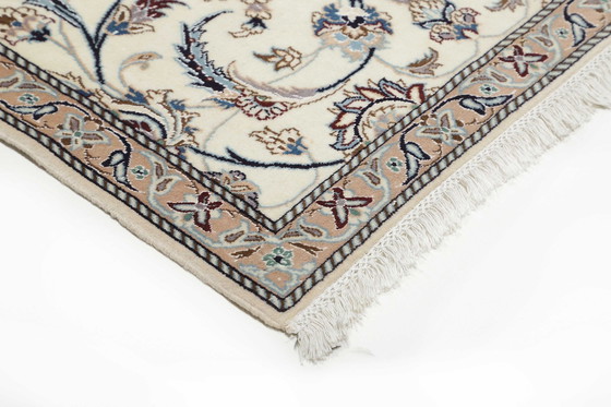 Image 1 of Tapis persan original noué à la main Naïn 9 La fine avec soie 394 X 98 cm Top condition Nouveau