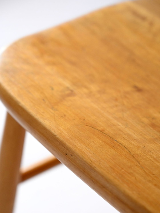 Image 1 of Ensemble de quatre chaises scandinaves en hêtre Pinnstolar - Chaises de salle à manger nordiques vintage avec dossier en fuseau