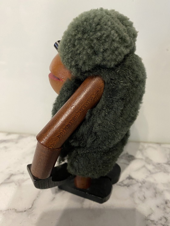 Image 1 of Singe suspendu en bois