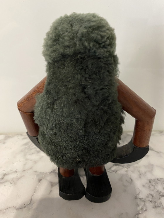 Image 1 of Singe suspendu en bois