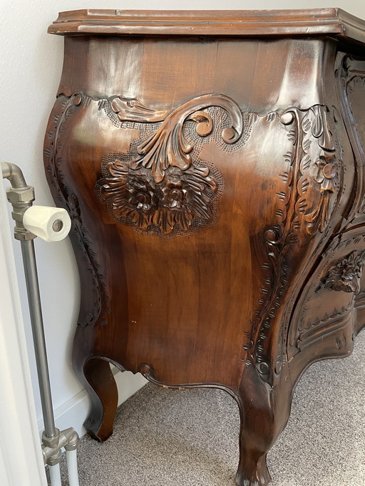 Armoire ventrale robuste