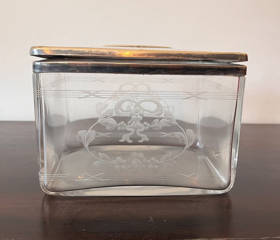 Image 1 of Bonbonnière Art Déco