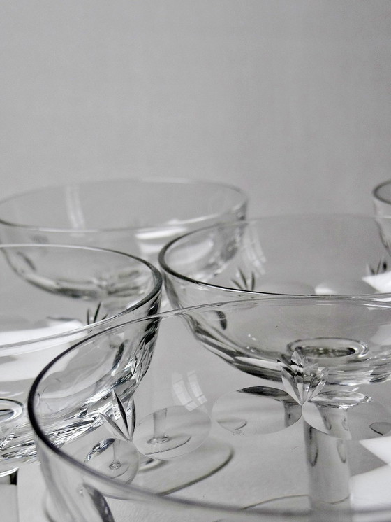 Image 1 of 5 Coupes À Champagne Anciennes Verre Cristallin Ciselé