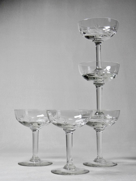 Image 1 of 5 Coupes À Champagne Anciennes Verre Cristallin Ciselé