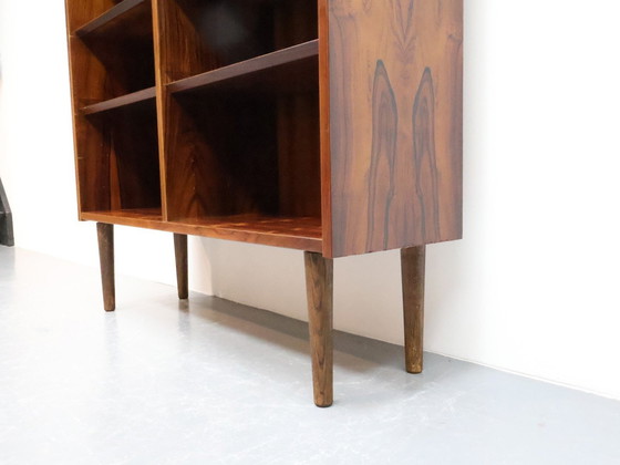 Image 1 of Bibliothèque vintage Hundevad en bois de rose