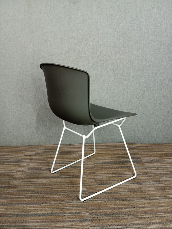 Image 1 of 1X Chaise en plastique Harry Bertoia