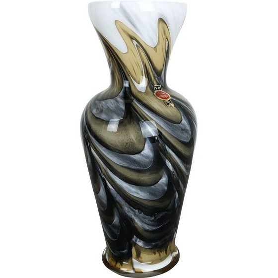 Image 1 of Vase Vintage extra large Opaline 1970